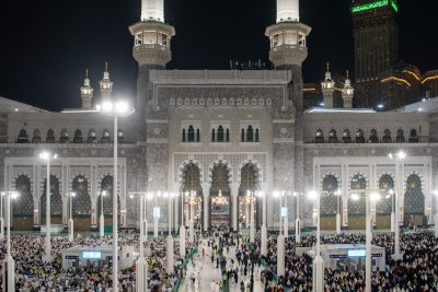 تقرير مصور لتنظيم وإدارة الحشود في المسجد الحرام. 