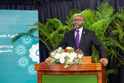 وزارة الشؤون الإسلامية” تفتتح الدورة العلمية الشرعية الرابعة خلال عام 2025م بجمهورية المالديف