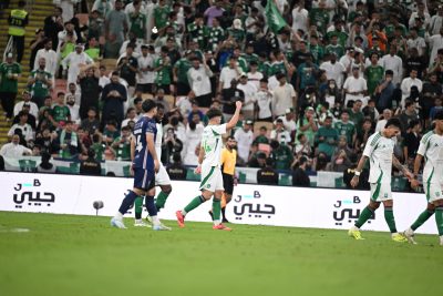 الأهلي يحقق فوزًا مستحقًا على الرائد في دوري روشن