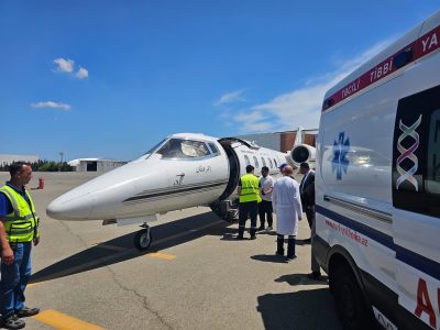 نقل مواطنة مصابة من أذربيجان بطائرة الإخلاء الطبي لاستكمال علاجها بالمملكة