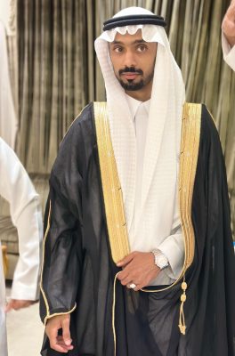 أسرتي “المهنا و العقيل” يحتفلون بزواج ابنهم “مصعب”