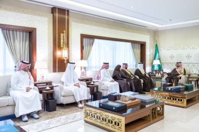 نائب أمير المنطقة الشرقية يستقبل نائب وزير البيئة والمياه والزراعة