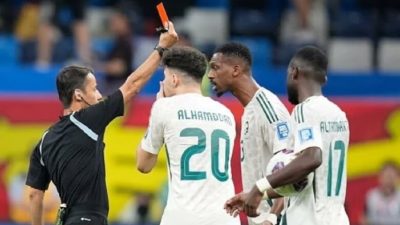 “فيفا”: إيقاف لاعب المنتخب السعودي “كنو” 3 مباريات