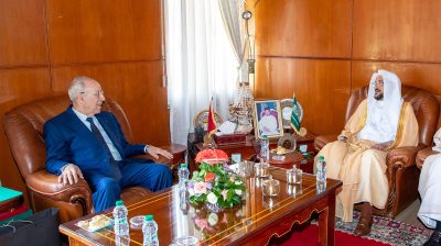 وزير الشؤون الإسلامية يلتقي نظيره المغربي السيد أحمد التوفيق في الرباط
