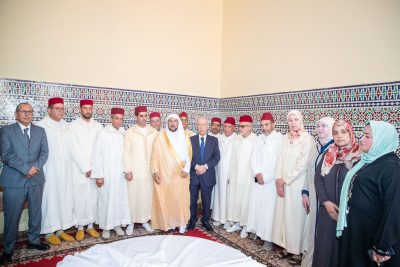 “آل الشيخ ” محذرًا من التفرق والتجريح في المذاهب الإسلامية التي لا تخالف النصوص الشرعية.