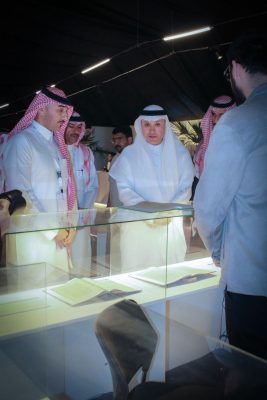 سفير خادم الحرمين الشريفين لدى ألبانيا يزور معرض “جسور” في كوسوفا ويشيد بمضامينه الثقافية والدينية