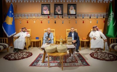 زوار “جسور” يعيشون تجربة سعودية متكاملة… من عبق التراث إلى عدسة الصورة