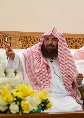 السديس: مسار إثرائي عالمي لترجمة خطبة عرفة وعيد الاضحى والجمعة ب٣٥ لغة والمستهدف أكثر من ٢٠ مليون مشاهد ومتابع