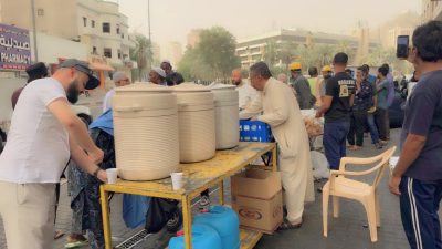 شباب مكة بين الأمس واليوم .. الكرم الموروث يتجدد في خدمة الحجاج