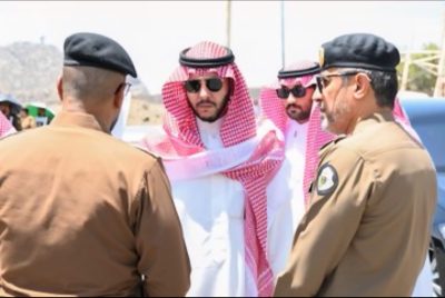 مُحافظ الطائف يتفقد نقاط الفرز الأمني في المحافظة