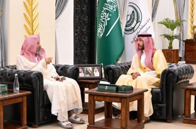 محافظ الطائف يستقبل عضو هيئة كبار العلماء الشيخ سعد الشثري