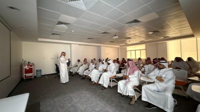 ورشة عمل متخصصة لمنسوبي الهلال الأحمر بمكة