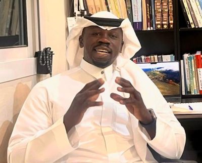 “عماد هوساوي” يقود التغيير من ملاعب الأحياء إلى منصات النجومية   