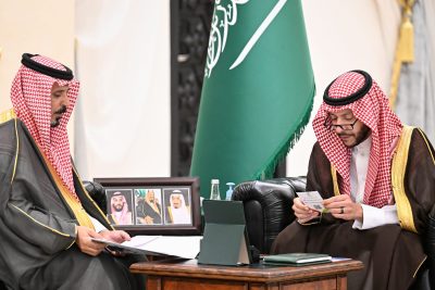 مُحافظ الطائف يلتقي رئيس جمعية “بصمة” للخدمات الإنسانية