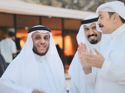 المالكي… يفتتح معرض” قطاف الطائف”