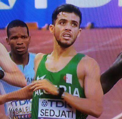 الجزائري جمال سجادي يخطف فضية 800م رجال في مونديال طوكيو 2025