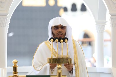 ملخص خطبة الجمعة اليوم 4 ربيع الآخر 1447هـ من المسجد الحرام