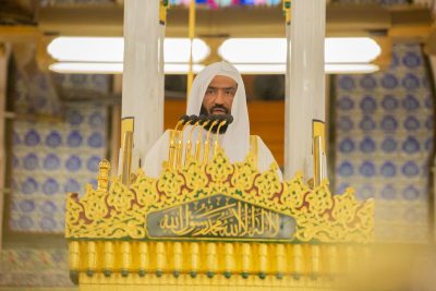 ملخص خطبة الجمعة اليوم 4 ربيع الآخر 1447هـ من المسجد النبوي 