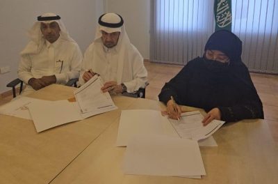 اتفاقية شراكة تجمع ” لمسة وفاء ” و ” أم القرى “