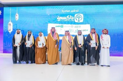  تسليم 5 سيارات لأيتام جدة لدعم دخولهم سوق العمل عبر مشروع ‘تاكسي الأيتام’