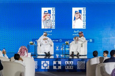 ندوة الدكتور ” زعلة ” ترجح كفة فيلم “هوبال”