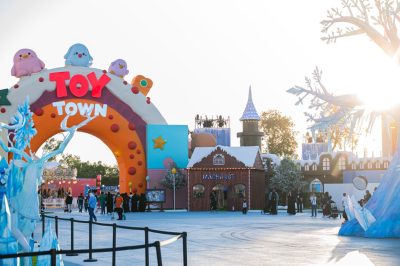 توي تاون.. عالم الخيال والمرح في ونتر وندرلاند جدة