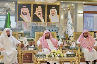 معالي رئيس الشؤون الدينية يستقبل أئمة وخطباء المسجد الحرام