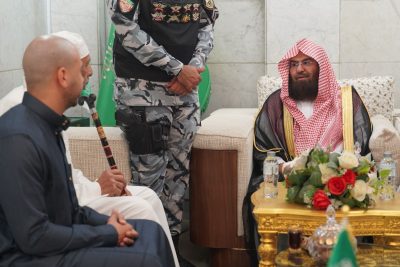 معالي الرئيس يستقبل المستفيدين بالمسجد الحرام ويؤكد تلمّس احتياجاتهم