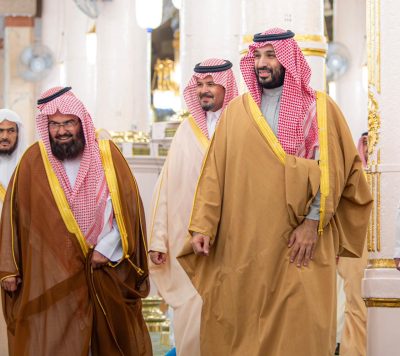 معالي رئيس الشؤون الدينية وأئمة وخطباء المسجد النبوي في استقبال سمو ولي العهد