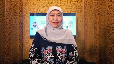 موائد خادم الحرمين في سورابايا تجسد روح الأخوّة الإسلامية وتوحّد أطياف المجتمع