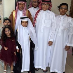 وطنٌ مطمئن… وقيادةٌ رشيدة… وشعبٌ واحد امام التحديات