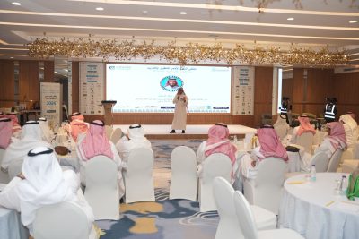ملتقى “البحر الأحمر يرسم خارطة استثمار “العقول” لمستقبل المملكة