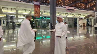 النيابة العامة بمنطقة مكة المكرمة توزع وجبات إفطار صائم