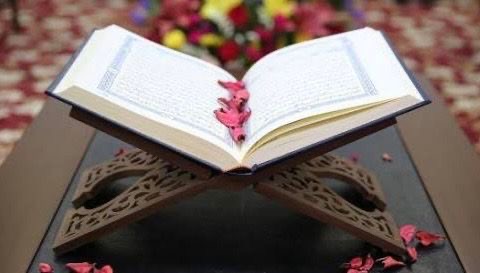 الكلمة الطيبة والأخلاق: جوهر الإنسان وسرّ سموّه