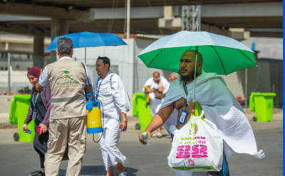 وزارة الصحة تشدد على الحجاج استخدام المظلات للوقاية من ضربات الشمس