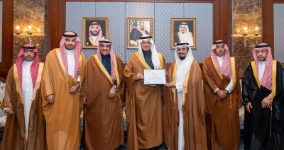سمو محافظ الأحساء يسلّم أمانة الأحساء شهادة اعتماد برنامج “حياك”