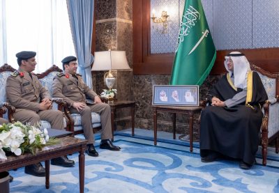 سمو محافظ الأحساء يستقبل مدير مرور المنطقة الشرقية