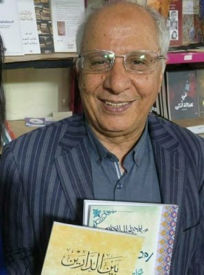 عضو القيادة العامة للكشافة التونسية شمس الدين في زيارته لمعرض الكتاب 2026