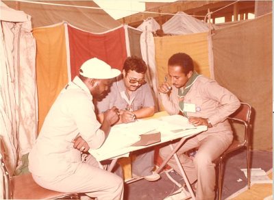 من آلة الاستنسل إلى التطبيقات الذكية: خرائط الكشافة ترشد ضيوف الرحمن بدقة تكنولوجية