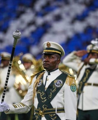 تكريم الرئيس رقباء متقاعد طارق هوساوي في حفل بهيج بجدة