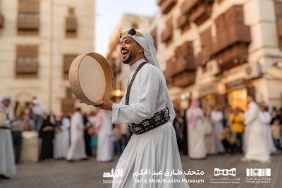 متحف طارق عبدالحكيم يحتفل بـ «يوم التأسيس» عبر فعاليات ثقافية حافلة بالأنشطة التراثية والفنية