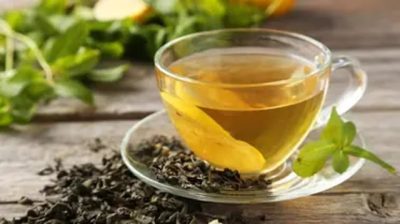 يحرق الدهون ويمنع الجلطات.. 6 فوائد للشاي الأخضر يبرزها “صحي الرياض الأول”