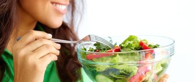 للحفاظ على صحة الجسم وتحسين الهضم.. فوائد مهمة لتناول الخضراوات يبرزها “أجياد الطوارئ”