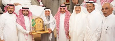 نايته يكرم رئيس رابطة الهواة الفرعية لكرة القدم بمكة (قوقندي)  بحضور نجوم الوحدة