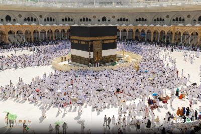 كسوة الكعبة المشرفة  تاريخٌ مقدس وصناعة مهيبة ترعاها المملكة العربية السعودية