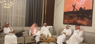 المعرض التشكيلي والدردشه الفنية بمناسبة اليوم العالمي  للفن الإسلامي